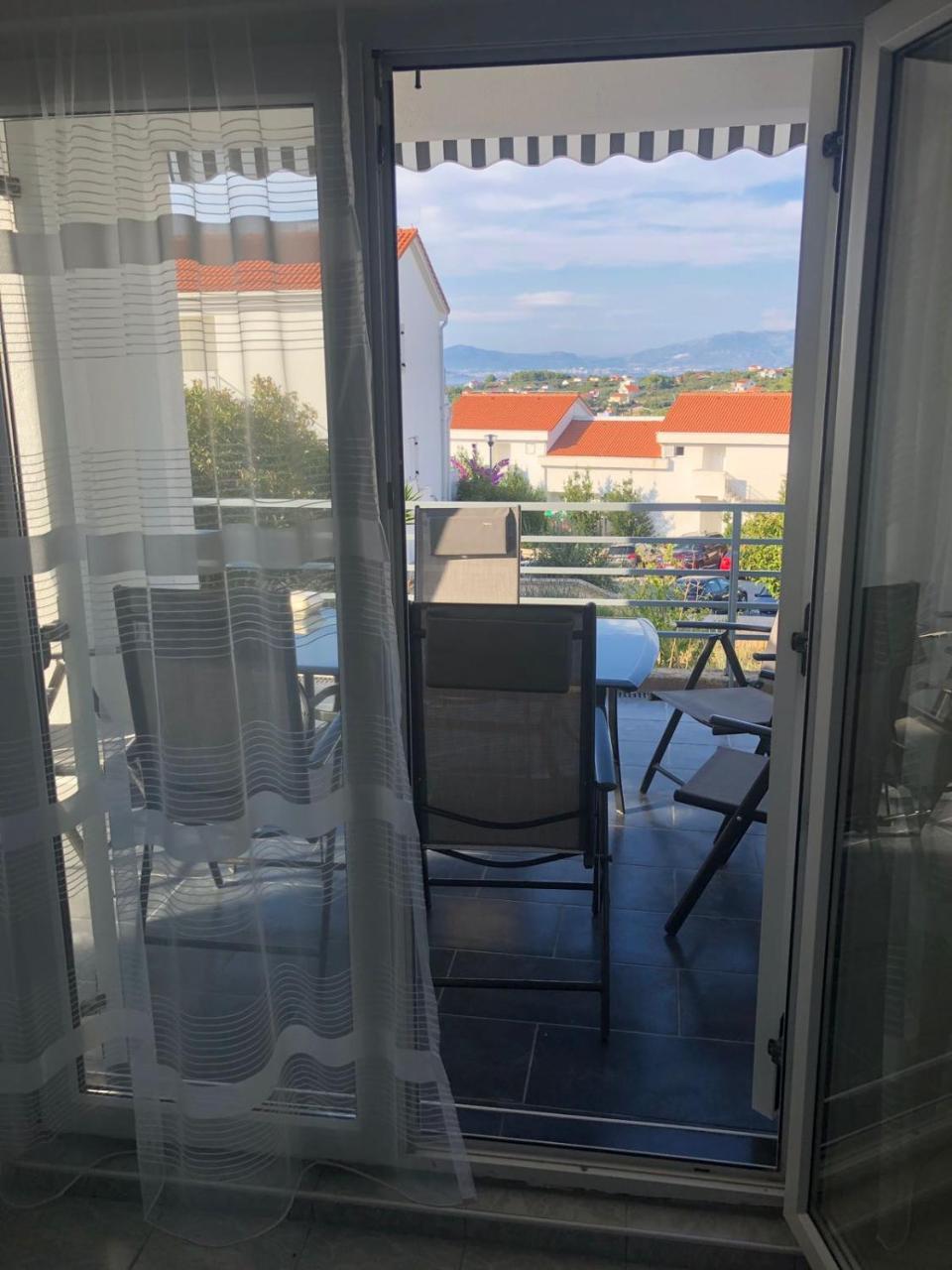 Apartman Ylli Nečujam Eksteriør bilde